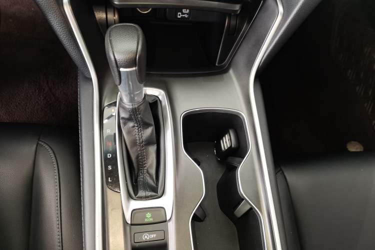 Used Honda Accord 2022 260TURBO Luxury Edition Gear Lever