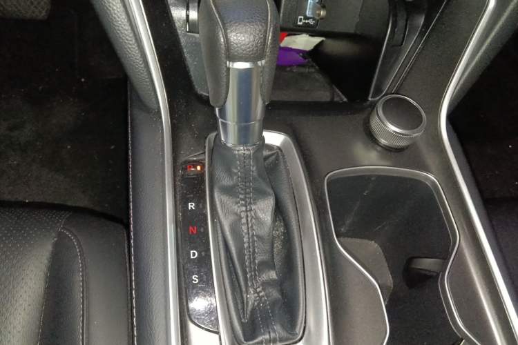 Used Honda Accord 2022 260TURBO Luxury Edition Gear Lever