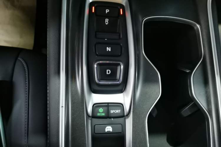 Used Honda Accord 2022 Xing·Hybrid 2.0L Xingling Version Gear Lever