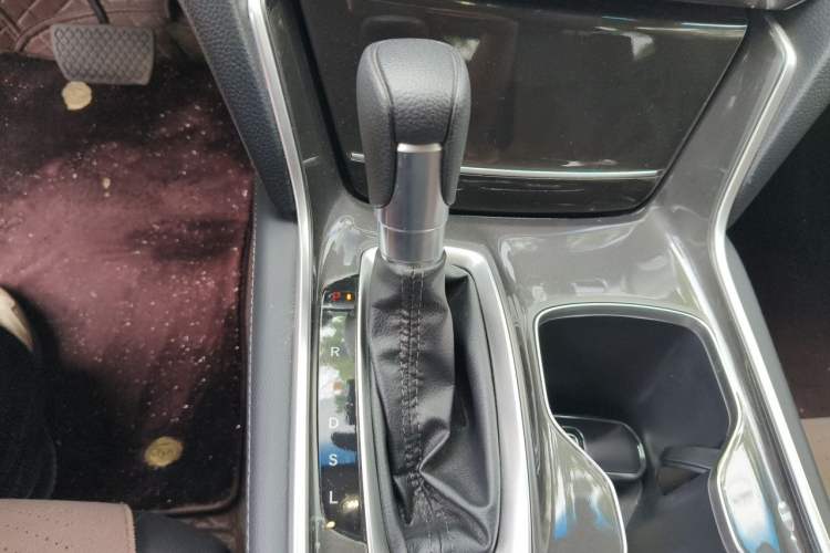 Used Honda Accord 2022 260TURBO Comfort Edition Gear Lever