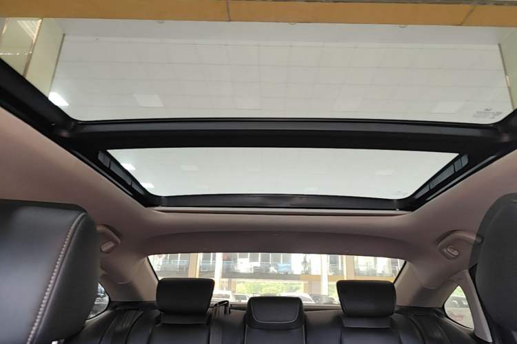 Used Honda Accord 2022 260TURBO Phantom Night · Prestige Edition Headliner