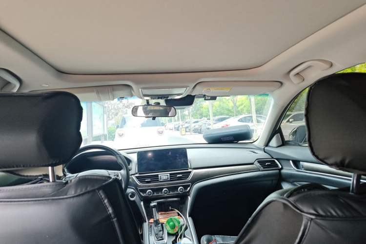 Used Honda Accord 2022 260TURBO Phantom Night · Prestige Edition Headliner