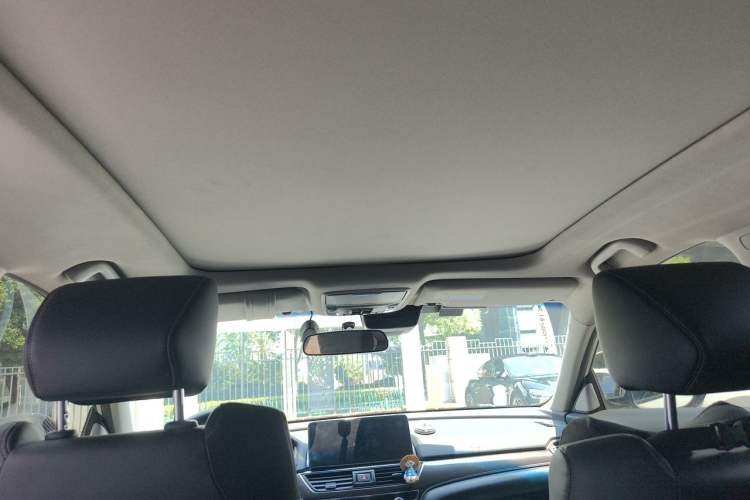 Used Honda Accord 2022 260TURBO Phantom Night · Prestige Edition Headliner