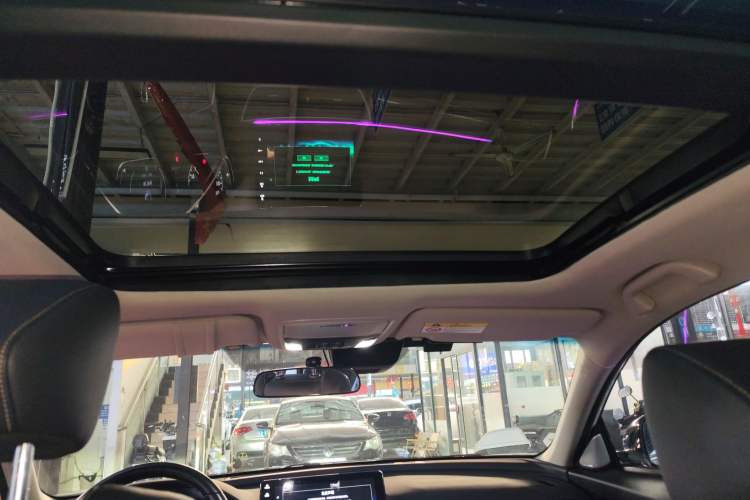 Used Honda Accord 2022 260TURBO Phantom Night · Prestige Edition Headliner