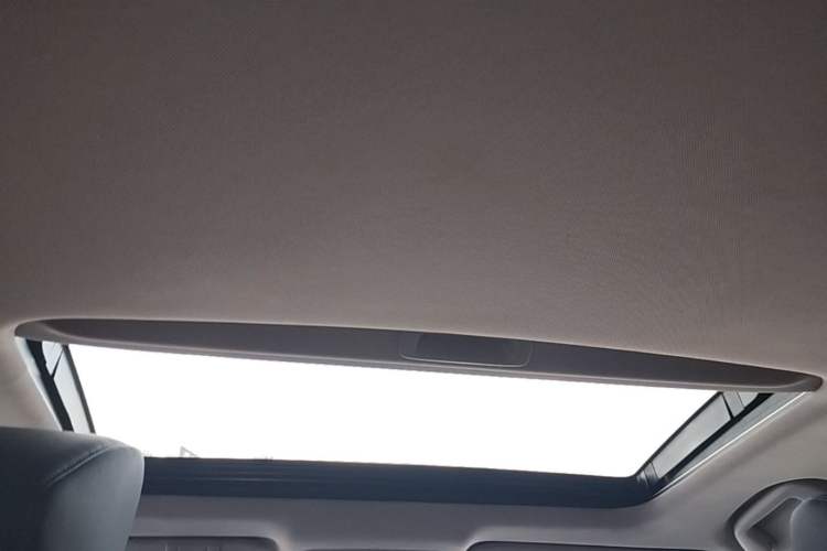 Used Honda Accord 2022 260TURBO Luxury Edition Headliner