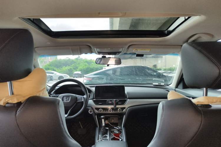 Used Honda Accord 2022 260TURBO Luxury Edition Headliner