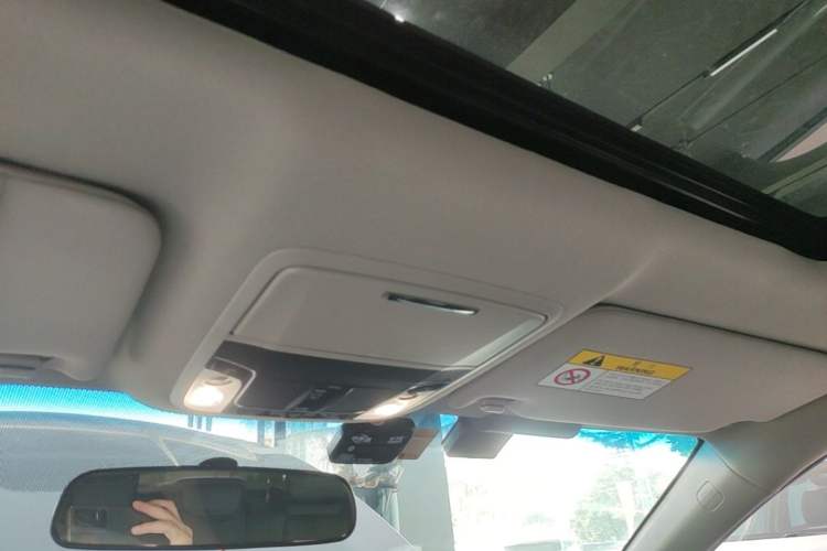 Used Honda Accord 2022 260TURBO Luxury Edition Headliner