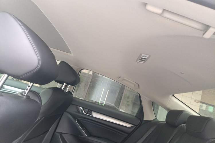 Used Honda Accord 2022 260TURBO Luxury Edition Headliner