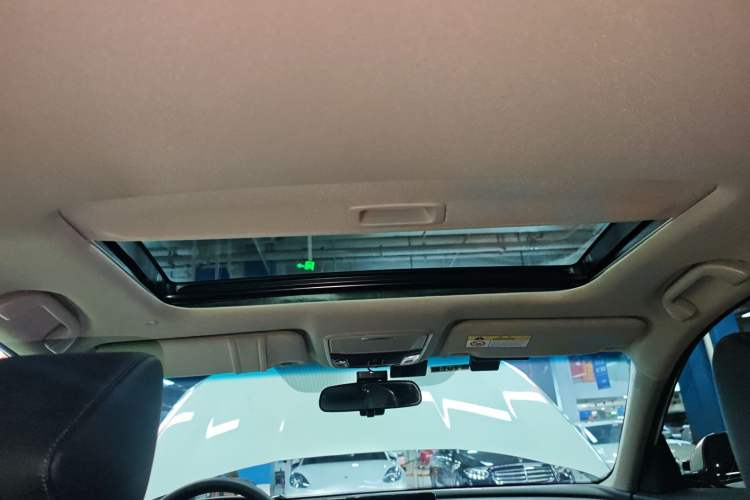 Used Honda Accord 2022 260TURBO Luxury Edition Headliner