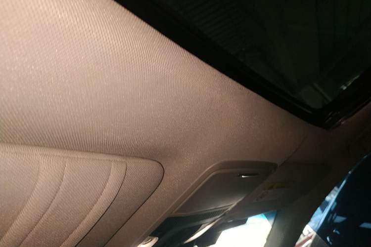 Used Honda Accord 2022 260TURBO Phantom Night · Prestige Edition Headliner