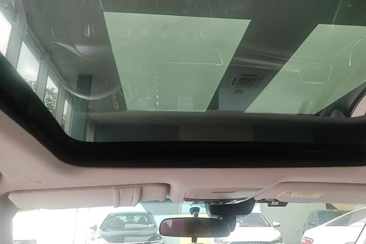 Used Honda Accord 2022 260TURBO Phantom Night · Prestige Edition Headliner