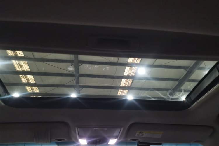 Used Honda Accord 2022 260TURBO Luxury Edition Headliner
