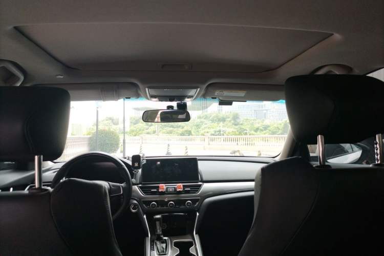 Used Honda Accord 2022 260TURBO Luxury Edition Headliner