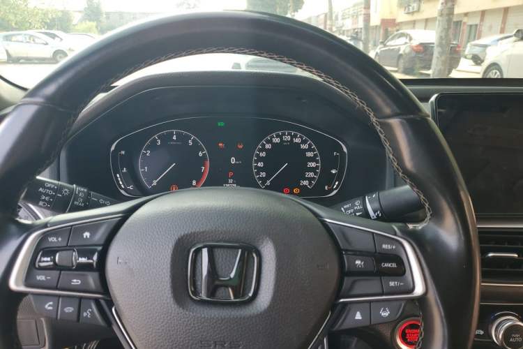 Used Honda Accord 2022 260TURBO Phantom Night · Prestige Edition Instrument Cluster