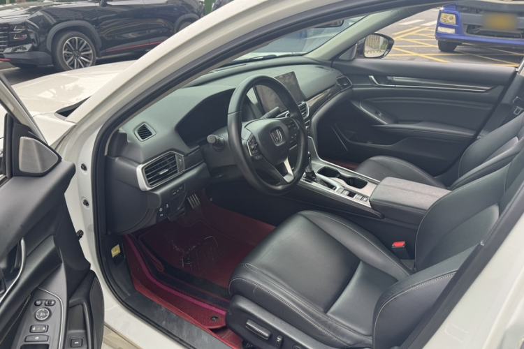 Used Honda Accord 2022 260TURBO Phantom Night · Prestige Edition Interior 1