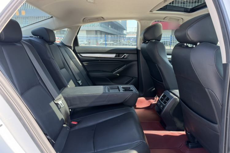 Used Honda Accord 2022 260TURBO Luxury Edition Interior 1