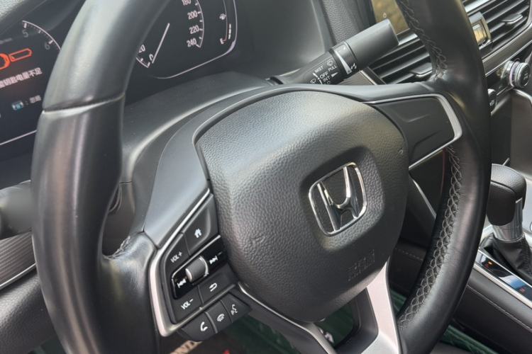 Used Honda Accord 2022 260TURBO Luxury Edition Interior 1