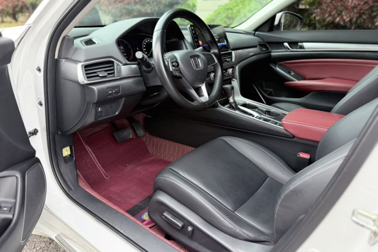 Used Honda Accord 2022 260TURBO Luxury Edition Interior 2