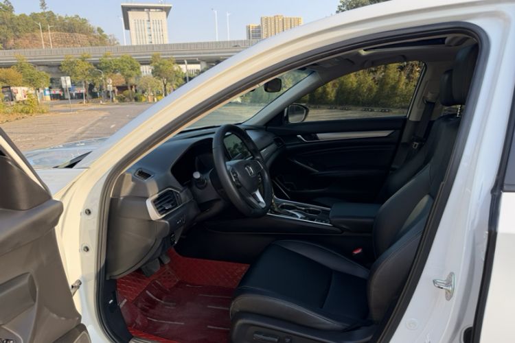 Used Honda Accord 2022 260TURBO Luxury Edition Interior 2