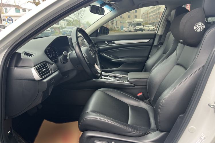 Used Honda Accord 2022 260TURBO Luxury Edition Interior 2