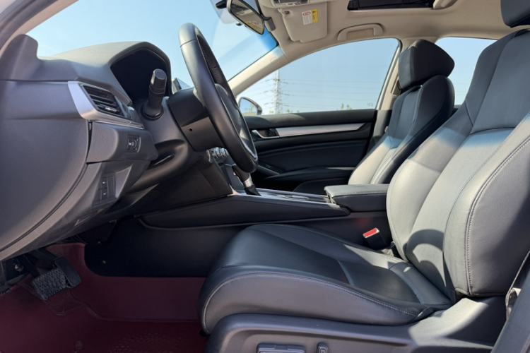 Used Honda Accord 2022 260TURBO Luxury Edition Interior 2