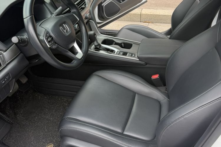 Used Honda Accord 2022 260TURBO Luxury Edition Interior 2