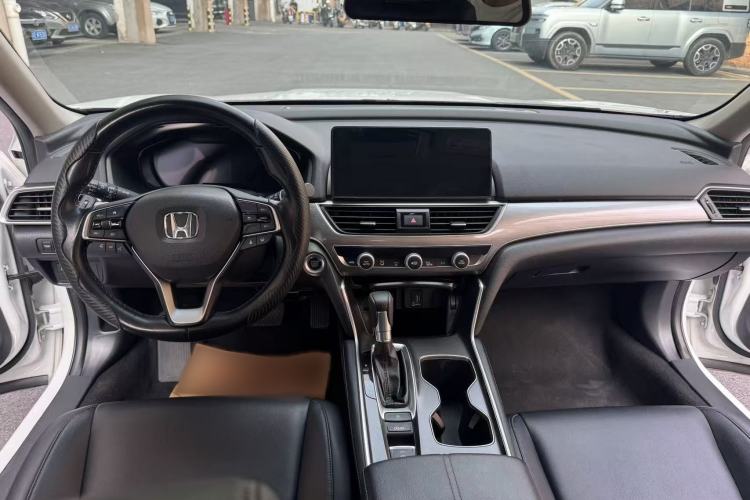 Used Honda Accord 2022 260TURBO Luxury Edition Interior 3