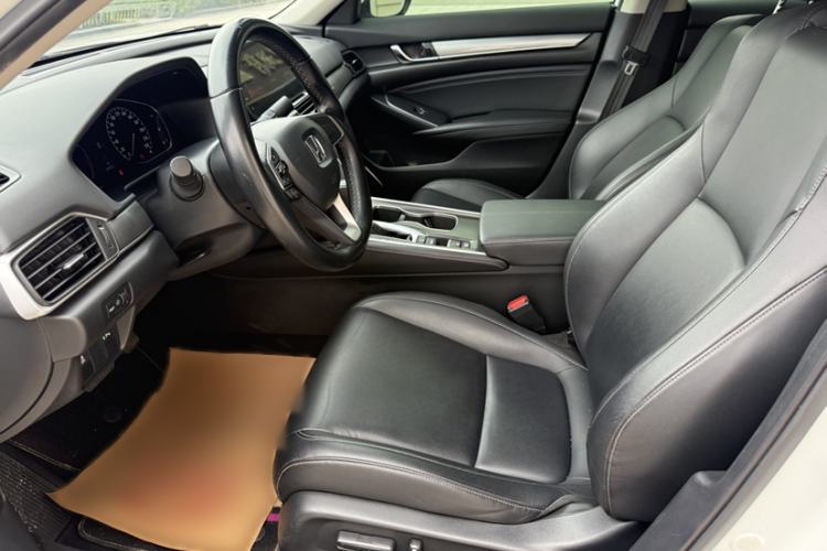 Used Honda Accord 2022 260TURBO Luxury Edition Interior 3
