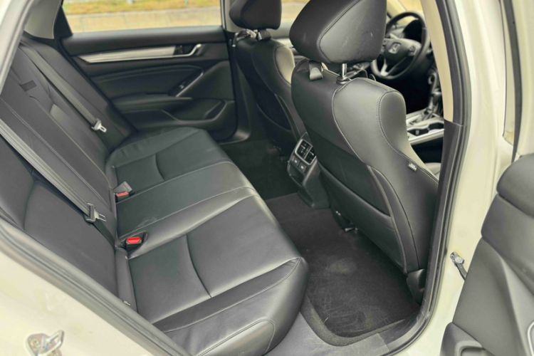 Used Honda Accord 2022 260TURBO Luxury Edition Interior 3