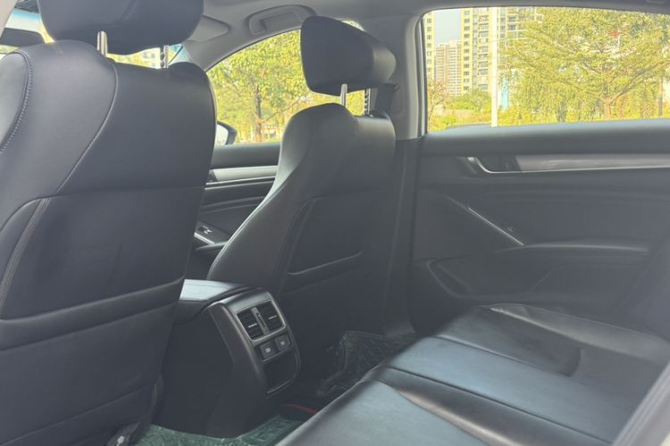 Used Honda Accord 2022 260TURBO Luxury Edition Interior 3