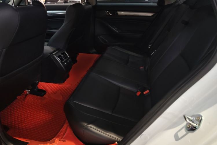 Used Honda Accord 2022 260TURBO Luxury Edition Interior 4