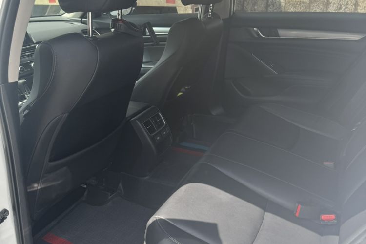 Used Honda Accord 2022 260TURBO Luxury Edition Interior 4