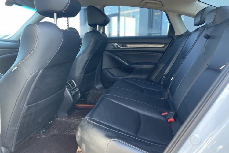 Used Honda Accord 2022 260TURBO Phantom Night · Prestige Edition Interior 4