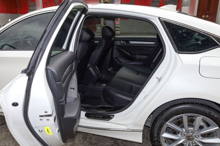 Used Honda Accord 2022 260TURBO Luxury Edition Interior 4