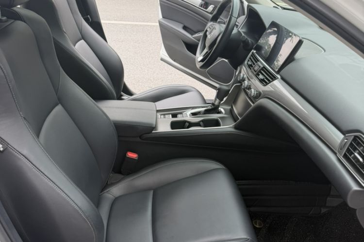 Used Honda Accord 2022 260TURBO Luxury Edition Interior 4
