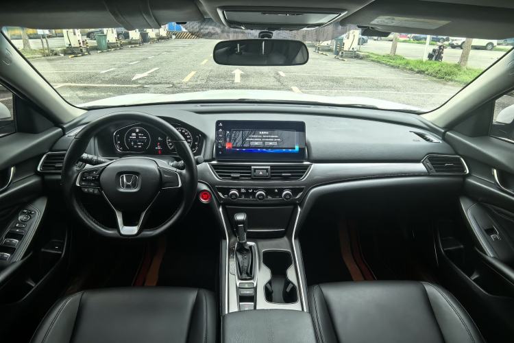 Used Honda Accord 2022 260TURBO Luxury Edition Interior 4
