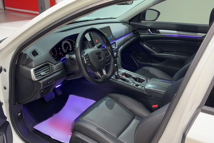 Used Honda Accord 2022 260TURBO Luxury Edition Interior 5