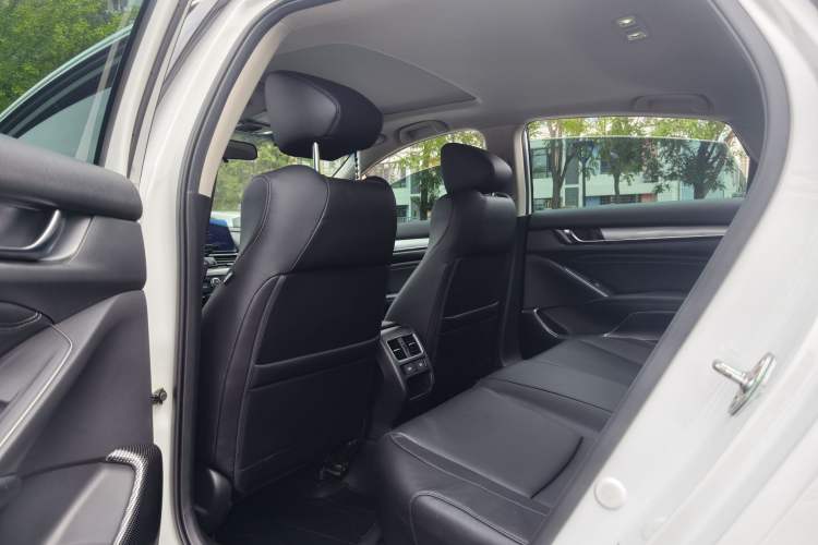 Used Honda Accord 2022 260TURBO Luxury Edition Interior 5
