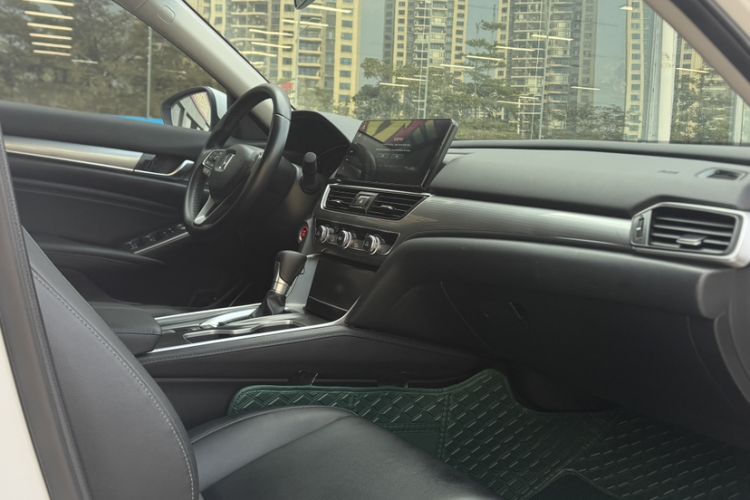 Used Honda Accord 2022 260TURBO Luxury Edition Interior 5