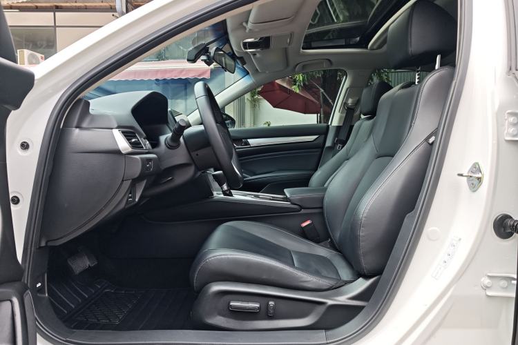 Used Honda Accord 2022 260TURBO Luxury Edition Interior 6