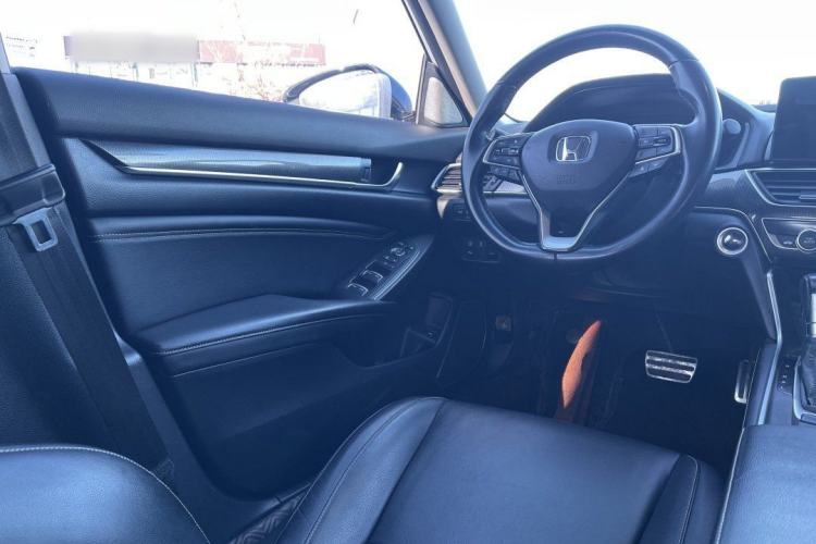 Used Honda Accord 2022 260TURBO Phantom Night · Prestige Edition Interior 6