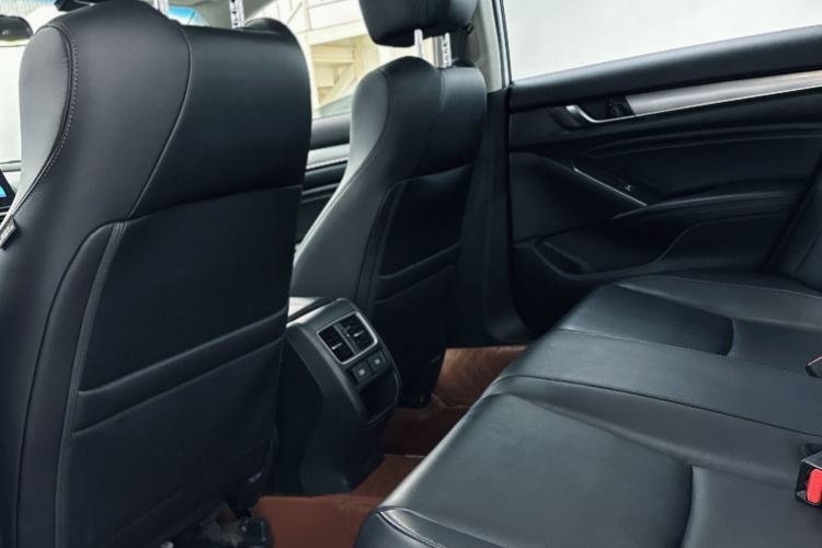 Used Honda Accord 2022 260TURBO Luxury Edition Interior 8