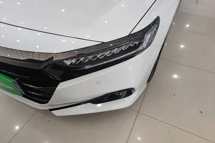 Used Honda Accord 2022 260TURBO Phantom Night · Prestige Edition Left Front Headlight