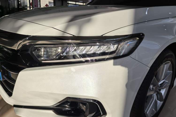 Used Honda Accord 2022 260TURBO Luxury Edition Left Front Headlight