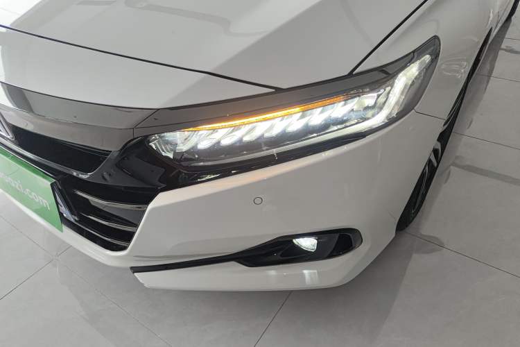 Used Honda Accord 2022 260TURBO Phantom Night · Prestige Edition Left Front Headlight