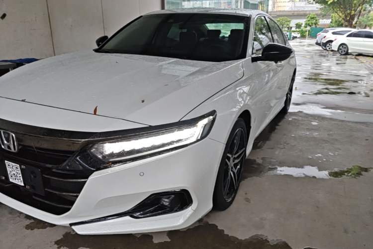 Used Honda Accord 2022 260TURBO Phantom Night · Prestige Edition Left Front Headlight