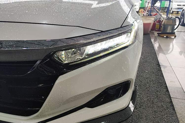 Used Honda Accord 2022 260TURBO Luxury Edition Left Front Headlight
