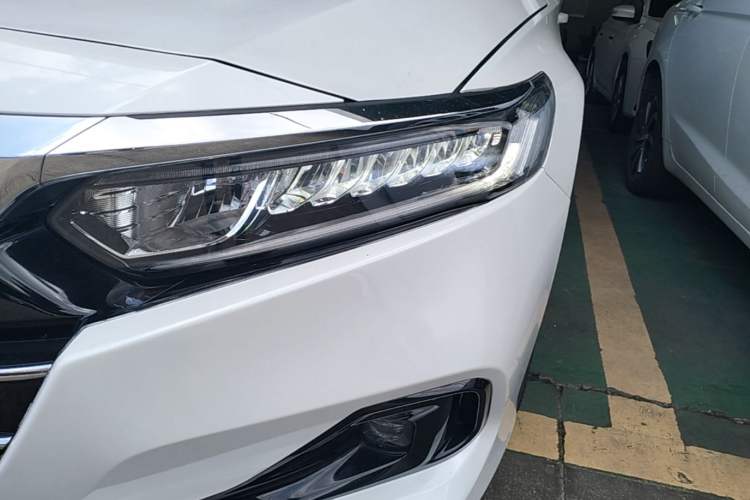 Used Honda Accord 2022 260TURBO Luxury Edition Left Front Headlight