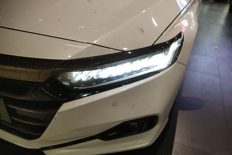 Used Honda Accord 2022 260TURBO Phantom Night · Prestige Edition Left Front Headlight