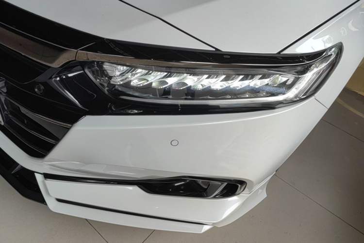Used Honda Accord 2022 260TURBO Phantom Night · Prestige Edition Left Front Headlight